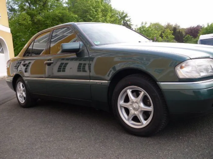 Mercedes-Benz Mercedes Benz W202 C280 Elegance mit nur 1...