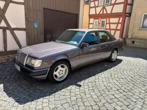 Mercedes-Benz Mercedes W124 E280 H Zulassung TÜV AHK Klima