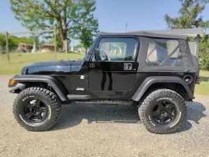Jeep Wrangler 2.5 Soft top 4 posti