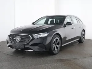 Mercedes-Benz E 220 d T Avantgarde*LED*Kamera*Distronic*AHK