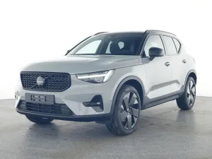 Volvo XC40 B3 Ultra Black Edition 2WD