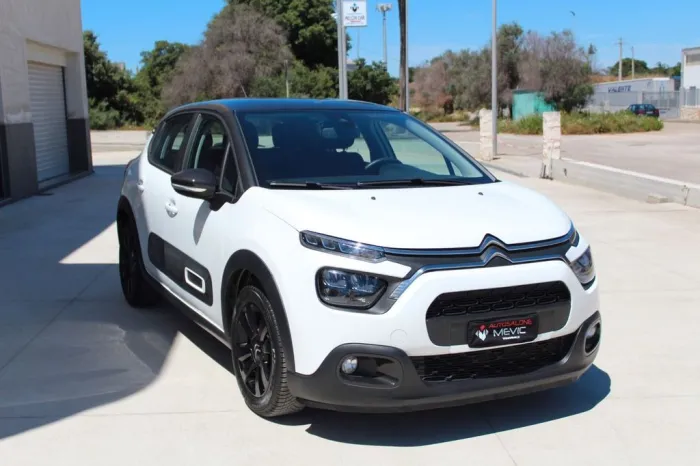 Citroën Citroen C3 1.2 PureTech 110 S&S Shine Pack - 202