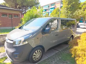Opel Vivaro 9 posti #GM