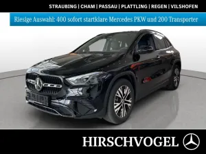 Mercedes-Benz GLA 200 d Progressive Line+Night+DISTRON+KEYLESS