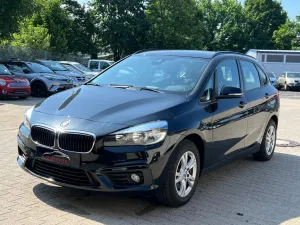 BMW 218i Active Tourer-Sitzheizung-Navi-PDC-1.Hand-
