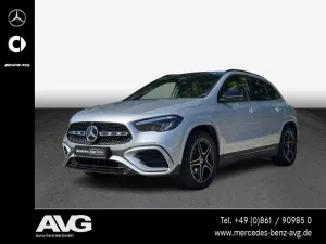 Mercedes-Benz GLA 200 AMG Special Edition Pano AHK LED 360°