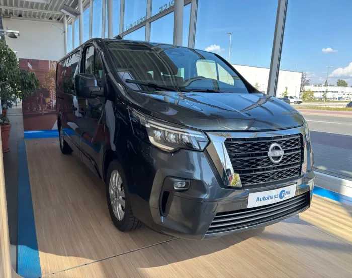 Nissan Primastar L2H1 Tekna Navi KAM LED ACC 9-Sitzer