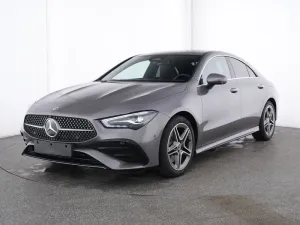 Mercedes-Benz CLA 200 AMG LED MBUX Standheizung Kamera Keyless