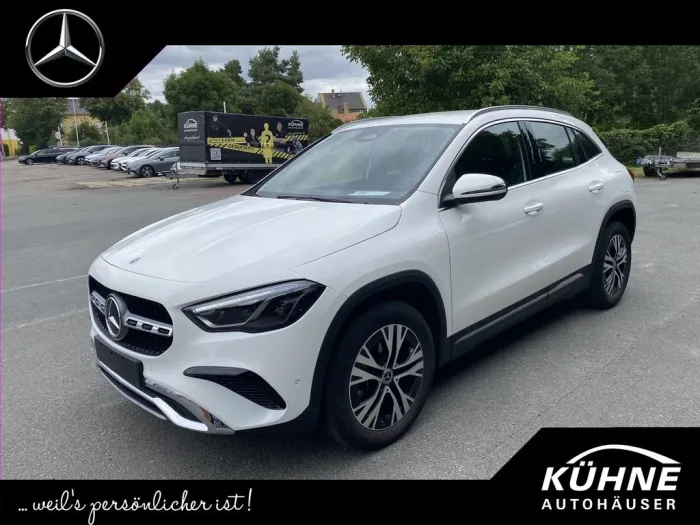 Mercedes-Benz GLA 180 Progressive Advanced MultiBeam+EasyPack!