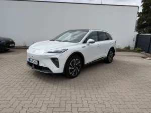MG S6 EV Luxury AWD