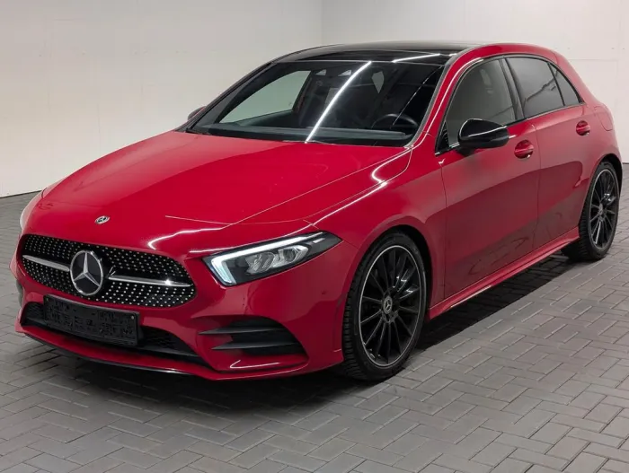 Mercedes-Benz A 200 AMG-Line LED/Navi/Pano/SHZ/PDC/GRA/19-LM