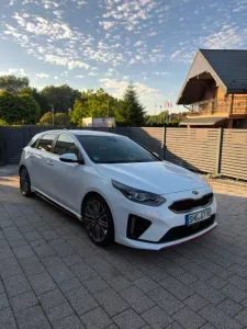 Kia cee'd / Ceed 1.6 T-GDI DCT GT GT