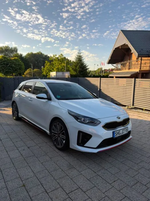 Kia cee'd / Ceed 1.6 T-GDI DCT GT GT