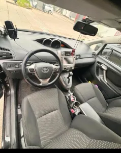Toyota verso  automatique 7 sitzen