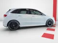 Mercedes-Benz B 220 4M AMG NIGHT PANO AHK DISTRONIC MULTIBEAM