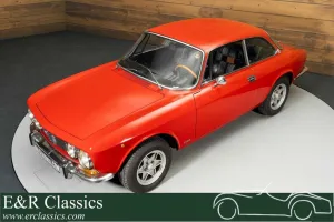 Alfa Romeo GT 1600 Junior Coupe - 1975