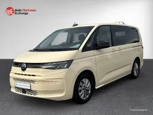 Volkswagen T7 Multivan 2.0 TDI lang Taxi 7-Sitz Fahrass Nav