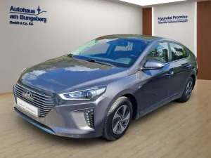 Hyundai IONIQ 1.6 T-GDI Hybrid Style