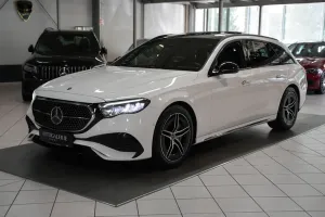 Mercedes-Benz E 220 d AMG Line Advanced*PANO*KEYLESSGO*DISTR*