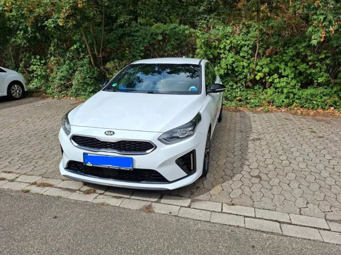 Kia ProCeed 1.4 T-GDI GT LINE