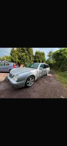 Mercedes-Benz Mercedes Benz E 430 V8  Allrad