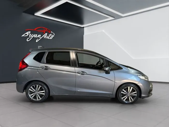 Honda Jazz 1.3 Elegance Navi ADAS