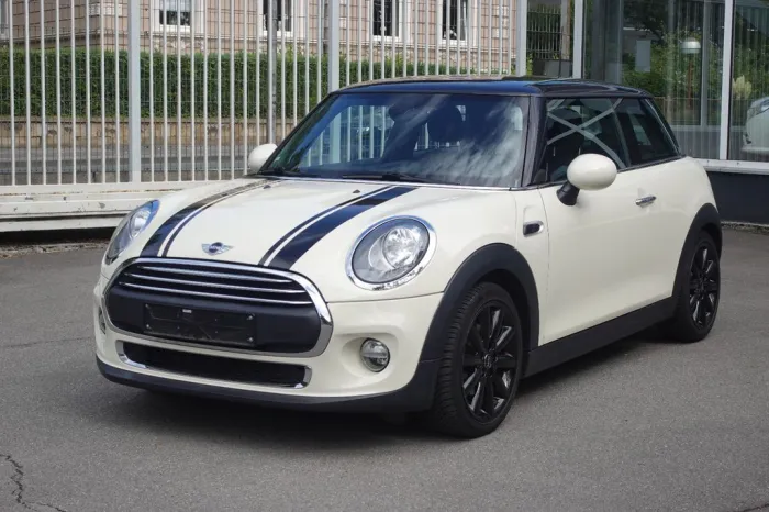 MINI Mini  One Blackyard Klimaautomatik PDC Sitzheiz.