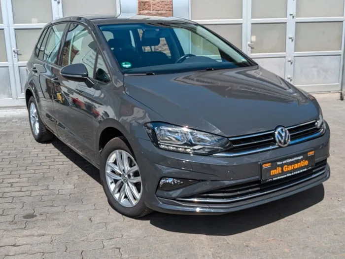 Volkswagen Golf Sportsvan / DSG / PDC