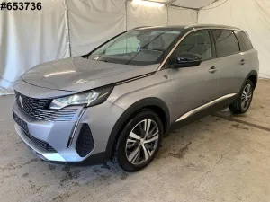 Peugeot 5008 BlueHDI 130 7-Sitze-Leder-ACC-Kam-Keyl.-18