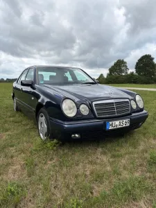 Mercedes-Benz E 280 *Scheckheft* Klima