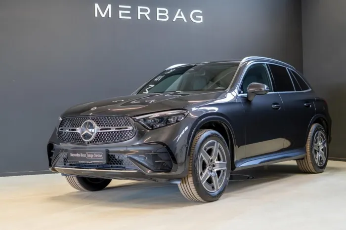 Mercedes-Benz GLC 300 de 4M *AMG Digital AHK Distron 360° Head