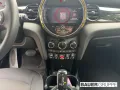 MINI Cooper Essential Trim Park-Assistent LED Regense