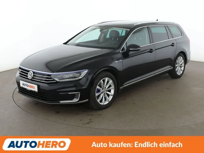 Volkswagen Passat 1.4 GTE Aut.*NAV*LED*ACC*CAM*PDC*SHZ*