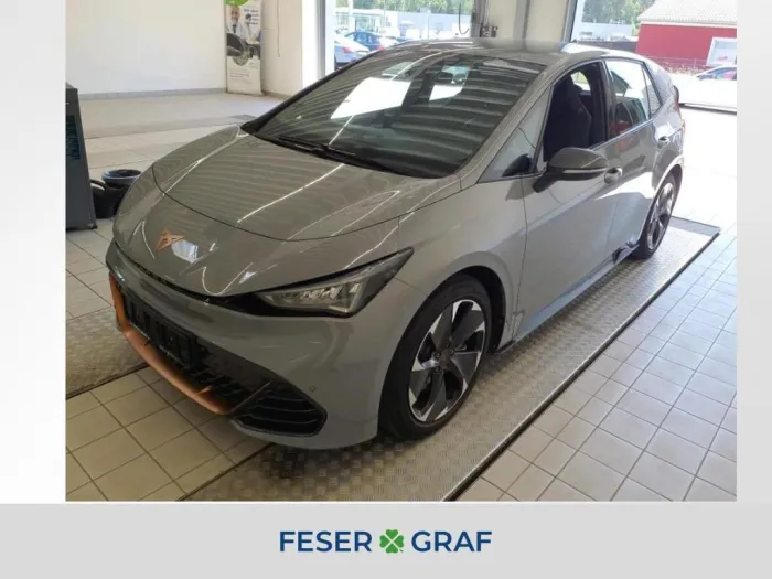 Cupra Born 170 KW - PDC - LED -