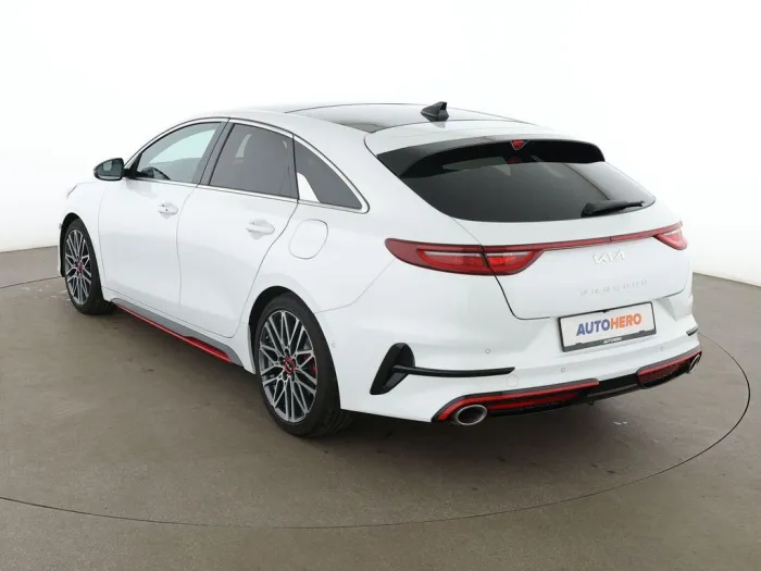 Kia pro_cee'd 1.6 TGDI GT Aut*NAVI*LED*ACC*CAM*PDC*