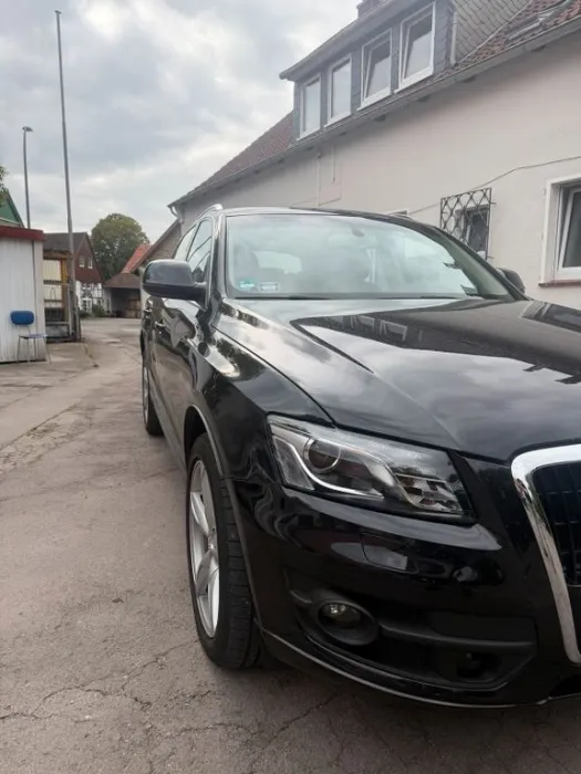 Audi Q5 3.0 TDI quattro  V6  Leder  Pan...