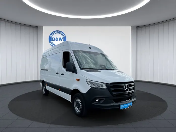 Mercedes-Benz Sprinter 317 CDI RWD L2 PRO*1.Ha*LED*NAVI*SHZ*