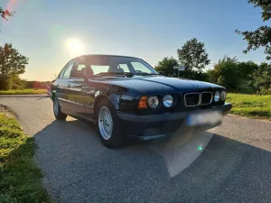 BMW 525iA Executive E34 Shadowline