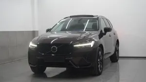 Volvo XC60 B5 Plus Dark NewMod AWD Pan/HuD/360/BLISS