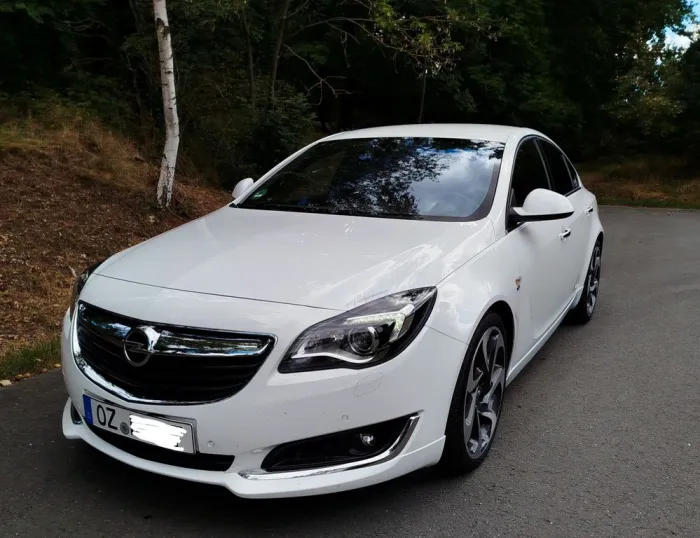 Opel Insignia 1.6 ECOTEC DI Turbo Sport Autom. Sport