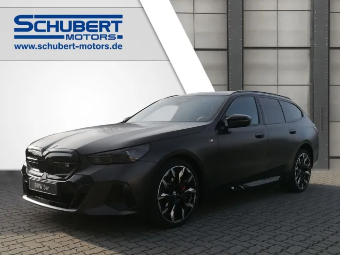 BMW i5 M60 xDrive Touring *UPE 129.610€* Individual 