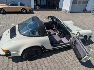 Porsche 911 3,0 SC Targa 