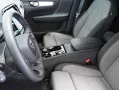 Volvo XC40 B4 B Plus Dark GOOGLE/LED/AHK/360°/LM19