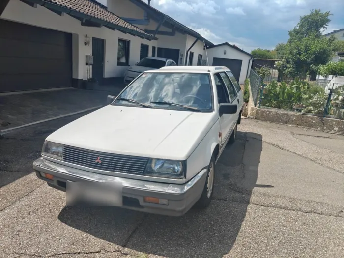 Mitsubishi Lancer GLXi