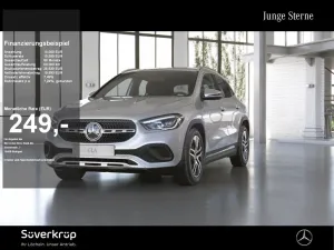 Mercedes-Benz GLA 180 PROGRESSIVE KAMERA SPUR STANDH PDC SHZ