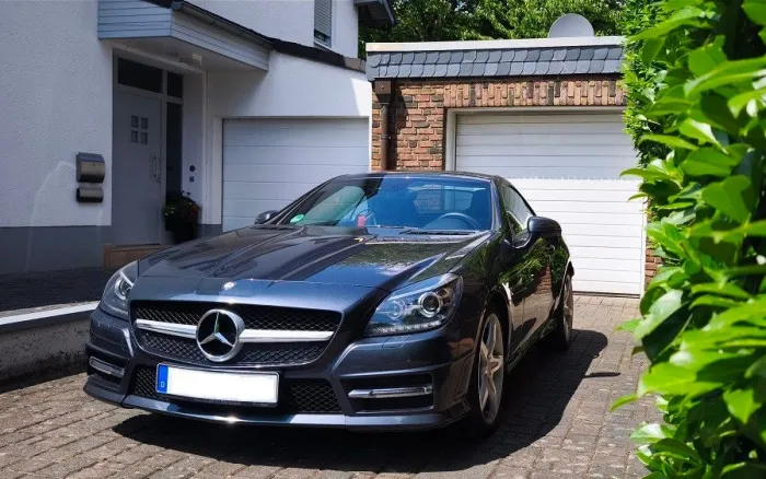 Mercedes-Benz SLK 200 AMG Werkslook Vollausstattung