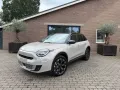 Fiat 600 Hybrid La Prima Camera Ambiance AppleCarplay