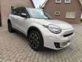 Fiat 600 Hybrid La Prima Camera Ambiance AppleCarplay
