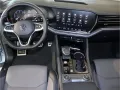 Volkswagen Touareg 3.0 TDI 4M R-Line*STHZ*AHK*PANO