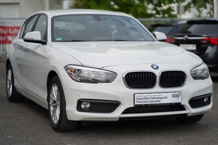 BMW 116 d Limousine 5-trg. Advantage Navi Klima PDC